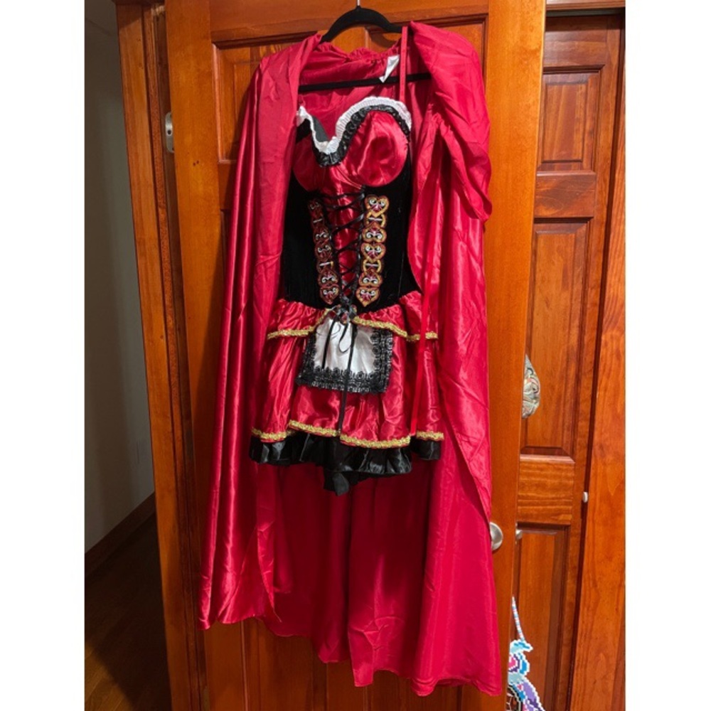 Women's Little Red Costume Size Large